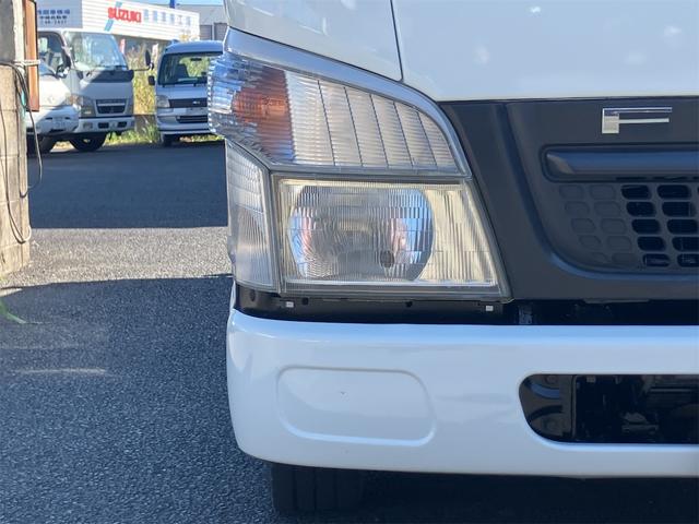 キャンター ダンプ　２．０ｔ　５速ＭＴ　後輪ダブル　エアコン　パワーステアリング　パワーウィンドウ　運転席エアバッグ（4枚目）