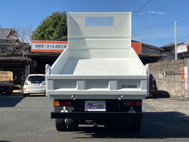 キャンター ダンプ　２．０ｔ　５速ＭＴ　後輪ダブル　エアコン　パワーステアリング　パワーウィンドウ　運転席エアバッグ（19枚目）