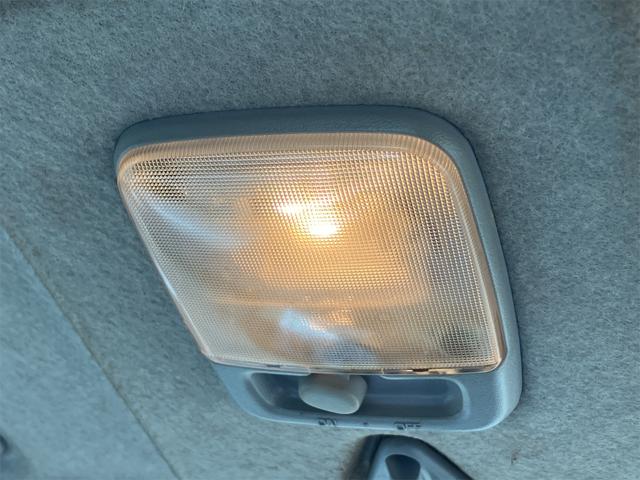 キャンター ダンプ　２．０ｔ　５速ＭＴ　後輪ダブル　エアコン　パワーステアリング　パワーウィンドウ　運転席エアバッグ（48枚目）