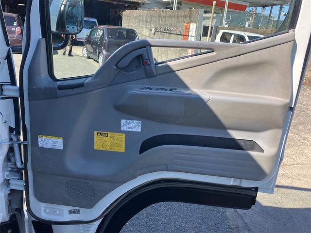 キャンター ダンプ　２．０ｔ　５速ＭＴ　後輪ダブル　エアコン　パワーステアリング　パワーウィンドウ　運転席エアバッグ（53枚目）