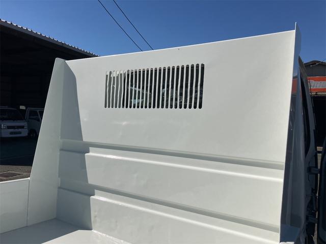 キャンター ダンプ　２．０ｔ　５速ＭＴ　後輪ダブル　エアコン　パワーステアリング　パワーウィンドウ　運転席エアバッグ（56枚目）