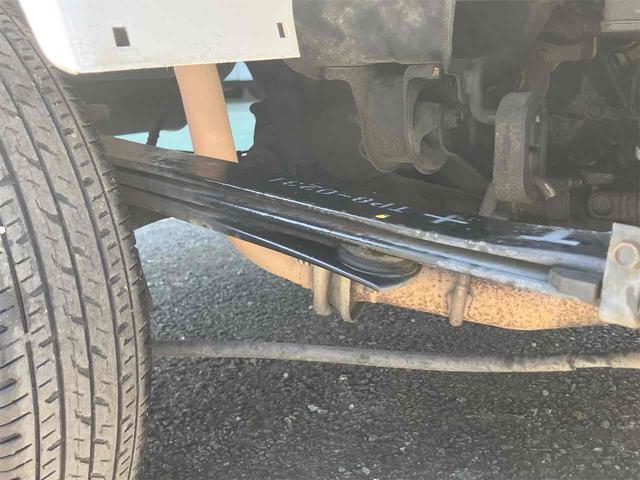 アクティトラック ＳＤＸ　４ＷＤ　ＭＴ　エアコン　パワーステアリング　運転席エアバッグ（17枚目）