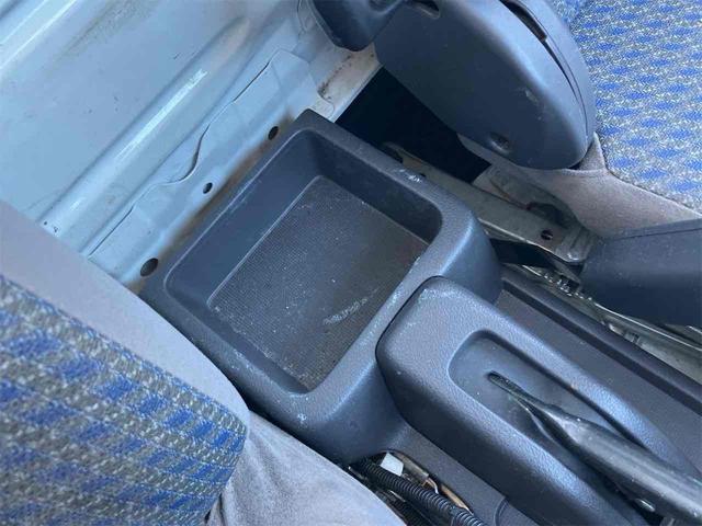 アクティトラック ＳＤＸ　４ＷＤ　ＭＴ　エアコン　パワーステアリング　運転席エアバッグ（47枚目）