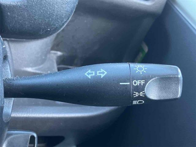 アクティトラック ＳＤＸ　４ＷＤ　ＭＴ　エアコン　パワーステアリング　運転席エアバッグ（50枚目）
