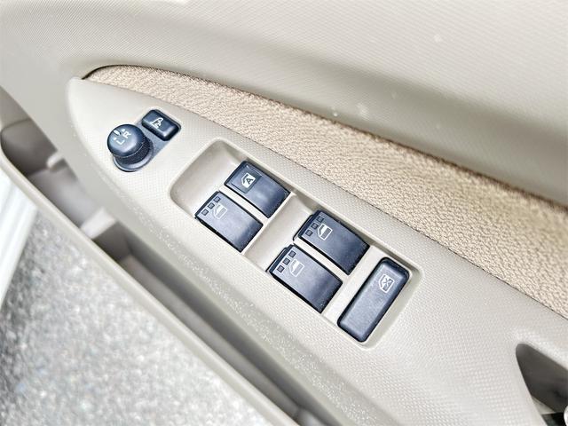 ムーヴ X SA ワンオーナー 衝突被害軽減システム オートライト スマートキー アイドリングストップ 電動格納ミラー ベンチシート CVT 盗難防止システム ABS ESC CD ミュージックプレイヤー接続可(8枚目)