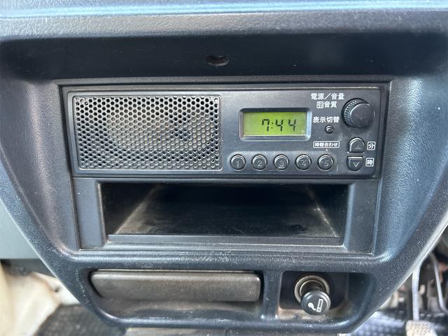 キャリイトラック 　４ＷＤ　軽トラック　５速ＭＴ　エアコン（33枚目）