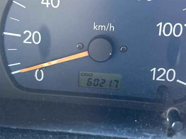 キャリイトラック 　４ＷＤ　軽トラック　５速ＭＴ　エアコン（49枚目）