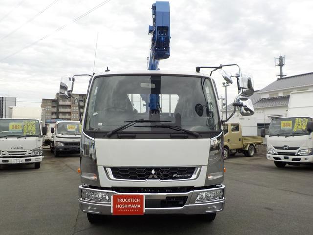 ファイター 　標準幅　増トンセルフクレーン　４段ラジコン　タダノ製ハイジャッキ　７．２トン積み　未使用　ターボ　衝突軽減ブレーキ　横滑り防止装置　ＥＴＣ　キーレス　フロントフォグランプ　三方開　後輪ダブル　ベッド付（2枚目）