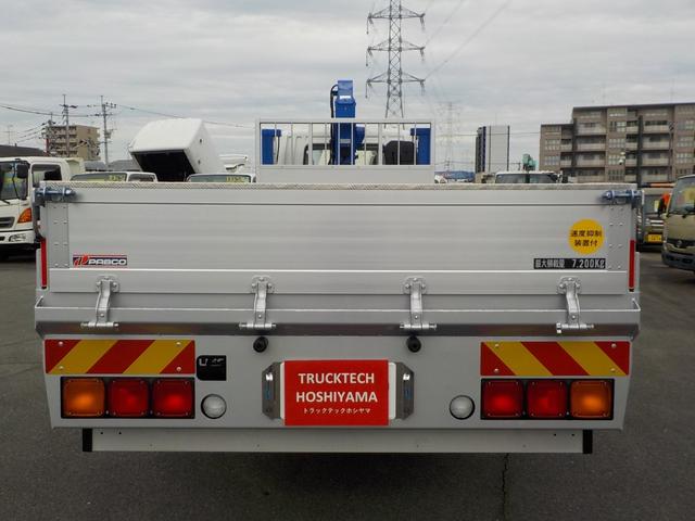 ファイター 　標準幅　増トンセルフクレーン　４段ラジコン　タダノ製ハイジャッキ　７．２トン積み　未使用　ターボ　衝突軽減ブレーキ　横滑り防止装置　ＥＴＣ　キーレス　フロントフォグランプ　三方開　後輪ダブル　ベッド付（9枚目）