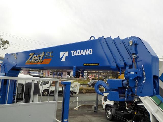 ファイター 　標準幅　増トンセルフクレーン　４段ラジコン　タダノ製ハイジャッキ　７．２トン積み　未使用　ターボ　衝突軽減ブレーキ　横滑り防止装置　ＥＴＣ　キーレス　フロントフォグランプ　三方開　後輪ダブル　ベッド付（40枚目）