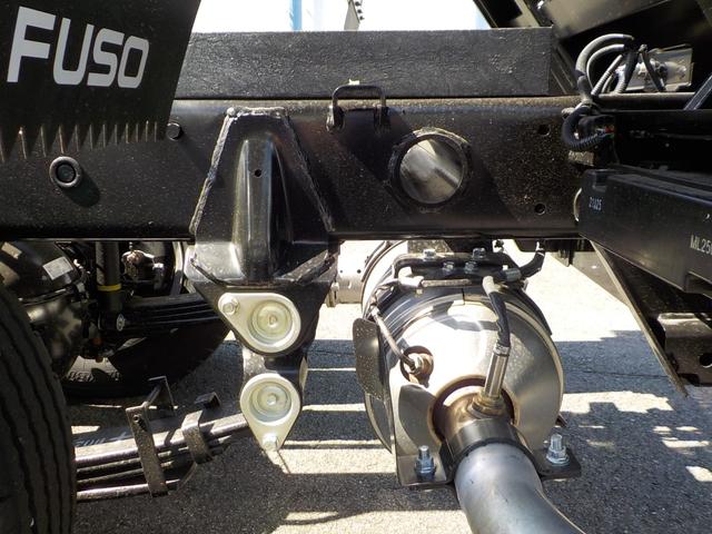 キャンター 3tダンプ 全低床強化 新明和 5MT ターボ 衝突軽減ブレーキ 横滑り防止 バックカメラ 障害物センサー スマートキー キーレス フロントフォグランプ 三方開 後輪ダブル(18枚目)