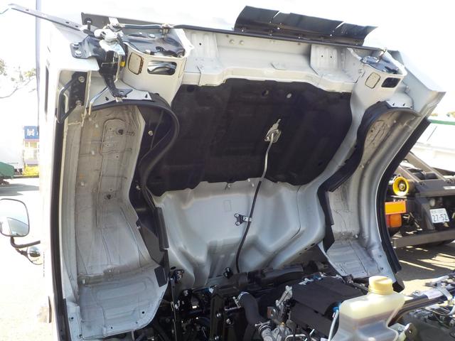 キャンター 3tダンプ 全低床強化 新明和 5MT ターボ 衝突軽減ブレーキ 横滑り防止 バックカメラ 障害物センサー スマートキー キーレス フロントフォグランプ 三方開 後輪ダブル(16枚目)