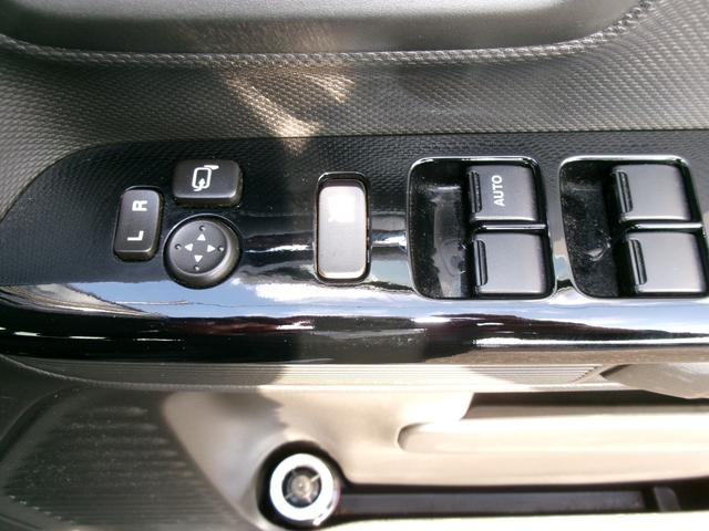 スペーシアカスタム ハイブリッドXS ナビゲーション・TV付き・両側電動スライドドア・ワンオーナー・純正アルミ付き(16枚目)