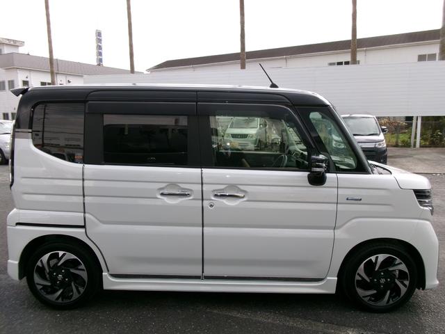 スペーシアカスタム ハイブリッドXSターボ 全方位モニター付き・メモリーナビ(スズキコネクト対応通信装着車・ドライブレコーダー・ETC(4枚目)