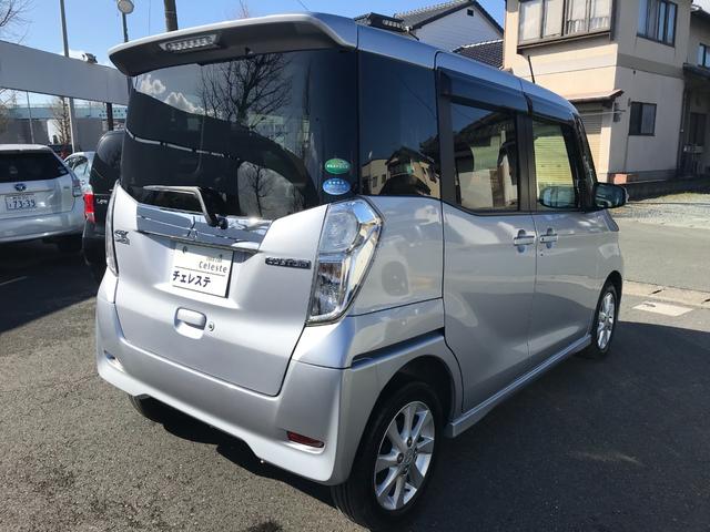 カスタムG ストラーダSDナビ フルセグTV バックカメラ キーフリー ETC パワースライドドア(9枚目)