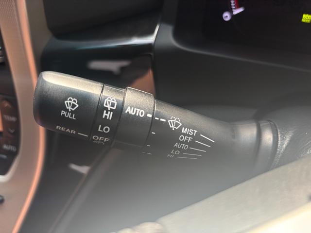 アルファード 240S タイプゴールド バックカメラ ナビ TV クリアランスソナー オートクルーズコントロール 両側電動スライドドア オートライト HID 電動リアゲート スマートキー 電動格納ミラー 後席モニター CVT アルミホイール(10枚目)