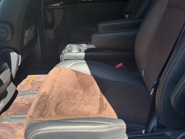 アルファード 240S タイプゴールド バックカメラ ナビ TV クリアランスソナー オートクルーズコントロール 両側電動スライドドア オートライト HID 電動リアゲート スマートキー 電動格納ミラー 後席モニター CVT アルミホイール(27枚目)