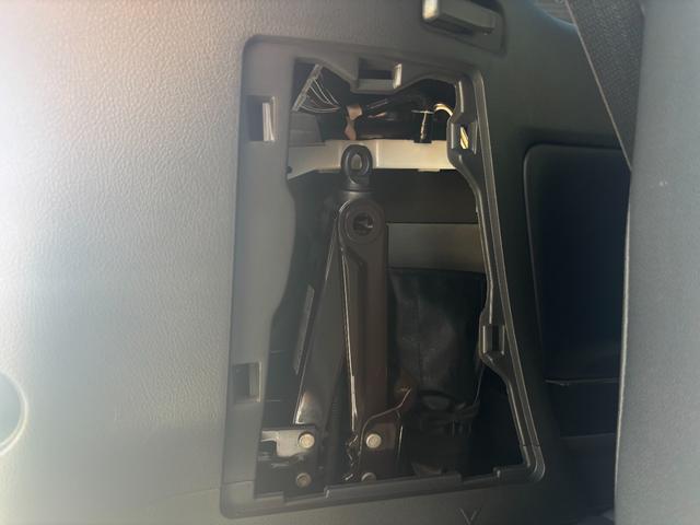 アルファード 240S タイプゴールド バックカメラ ナビ TV クリアランスソナー オートクルーズコントロール 両側電動スライドドア オートライト HID 電動リアゲート スマートキー 電動格納ミラー 後席モニター CVT アルミホイール(41枚目)