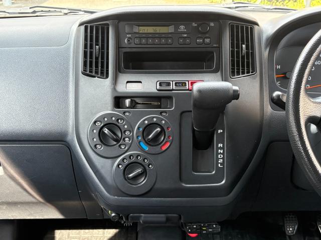 タウンエースバン ＧＬ　ＥＴＣ　両側スライドドア　ＡＴ　ミュージックプレイヤー接続可　エアコン　パワーウィンドウ　運転席エアバッグ（5枚目）