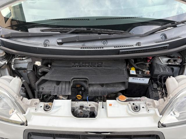 タントエグゼ カスタムＲＳ　ナビ・ＴＶ・Ｂｌｕｅｔｏｏｔｈオーディオ・ＥＴＣ・ＨＩＤ・盗難防止装置・ＡＢＳ・アイドリングストップ・パワーウィンドウ・パワステ・運転席／助手席エアバッグ・エアコン／クーラー・スマートキー・キーレス（19枚目）