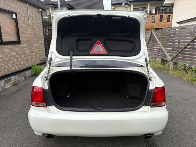 クラウン アスリート オートクルーズコントロール ナビ アルミホイール オートライト HID AT シートヒーター スマートキー 電動格納ミラー 盗難防止システム パワーシート CD MD 衝突安全ボディ ABS ESC(18枚目)