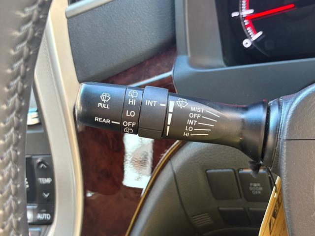 アルファード 240S ETC ナビ TV クリアランスソナー 両側スライド・片側電動 オートライト HID スマートキー 後席モニター 3列シート CVT アルミホイール CD USB Bluetooth 盗難防止システム(25枚目)