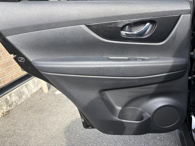 エクストレイル ２０Ｘ　プロパイロット・デジタルインナーミラー・パワーバックドア・アラウンドビューモニター・純正９インチナビ・ＴＶ・バックカメラ・運転席／助手席／後席シートヒーター・１８インチアルミホイール・ＥＴＣ（33枚目）