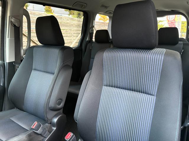 ノア Ｓｉ　ワンオーナー車・両側電動スライドドア・フリップダウンモニターナビ・フルセグＴＶ・Ｂｌｕｅｔｏｏｔｈオーディオ・バックカメラ・１６インチアルミホイール・ＬＥＤヘッドライト・スマートキー・プッシュスタート（39枚目）