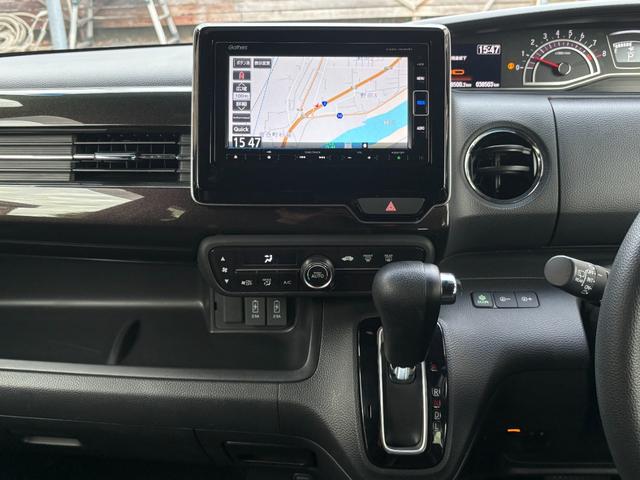 Ｎ－ＢＯＸカスタム Ｇ・Ｌホンダセンシング　バックカメラ・ベンチシート・スマートキー・両側スライドドア片側電動スライドドア・ナビ・レーンキープアシスト・ＥＴＣ・衝突軽減ブレーキ・アダプティブクルーズコントロール（4枚目）