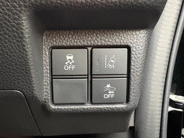 Ｎ－ＢＯＸカスタム Ｇ・Ｌホンダセンシング　バックカメラ・ベンチシート・スマートキー・両側スライドドア片側電動スライドドア・ナビ・レーンキープアシスト・ＥＴＣ・衝突軽減ブレーキ・アダプティブクルーズコントロール（9枚目）