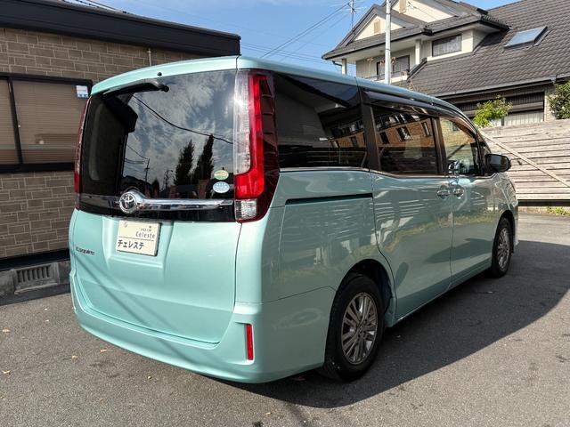 エスクァイア Ｇｉ　ＥＴＣ　バックカメラ　ナビ　ＴＶ　オートクルーズコントロール　両側電動スライドドア　オートマチックハイビーム　オートライト　ＬＥＤヘッドランプ　スマートキー　アイドリングストップ　電動格納ミラー（14枚目）