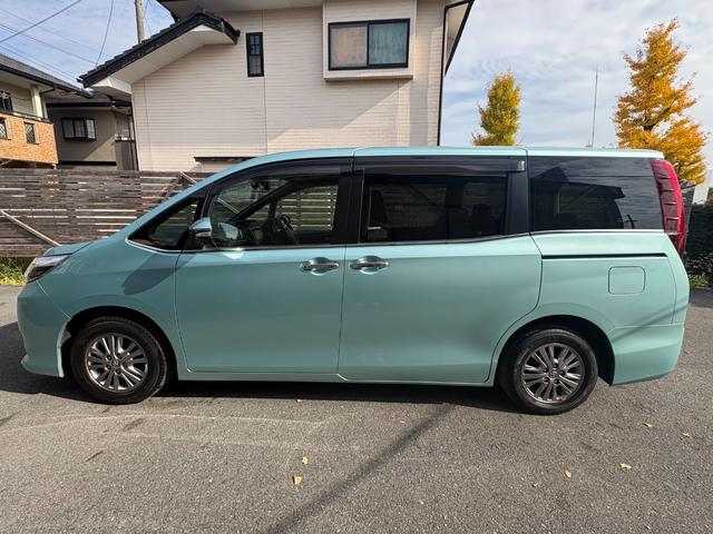 エスクァイア Ｇｉ　ＥＴＣ　バックカメラ　ナビ　ＴＶ　オートクルーズコントロール　両側電動スライドドア　オートマチックハイビーム　オートライト　ＬＥＤヘッドランプ　スマートキー　アイドリングストップ　電動格納ミラー（17枚目）