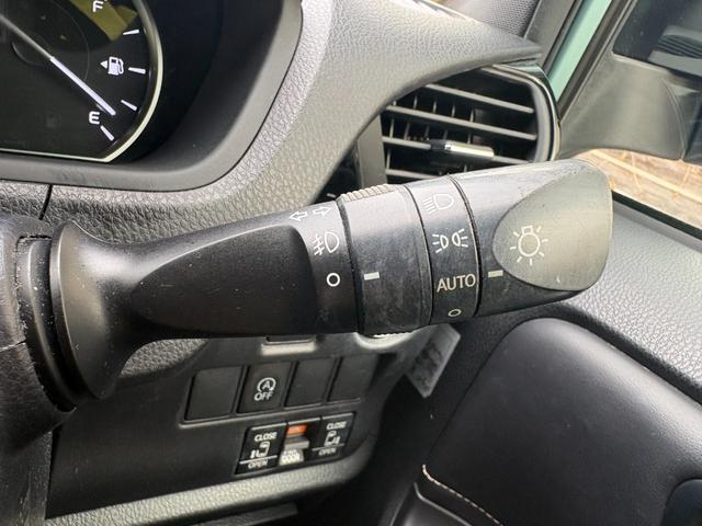 エスクァイア Ｇｉ　ＥＴＣ　バックカメラ　ナビ　ＴＶ　オートクルーズコントロール　両側電動スライドドア　オートマチックハイビーム　オートライト　ＬＥＤヘッドランプ　スマートキー　アイドリングストップ　電動格納ミラー（29枚目）