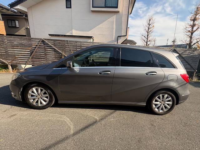 Ｂクラス Ｂ１８０　バックカメラ　ナビ　ＴＶ　クリアランスソナー　オートクルーズコントロール　オートライト　キーレスエントリー　ＡＴ　アルミホイール　ＣＤ　ＵＳＢ　Ｂｌｕｅｔｏｏｔｈ　盗難防止システム　ＡＢＳ　エアコン（29枚目）