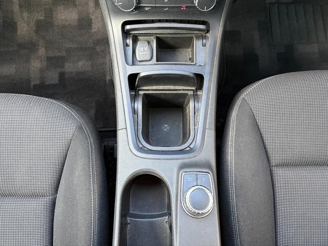 Ｂクラス Ｂ１８０　バックカメラ　ナビ　ＴＶ　クリアランスソナー　オートクルーズコントロール　オートライト　キーレスエントリー　ＡＴ　アルミホイール　ＣＤ　ＵＳＢ　Ｂｌｕｅｔｏｏｔｈ　盗難防止システム　ＡＢＳ　エアコン（43枚目）