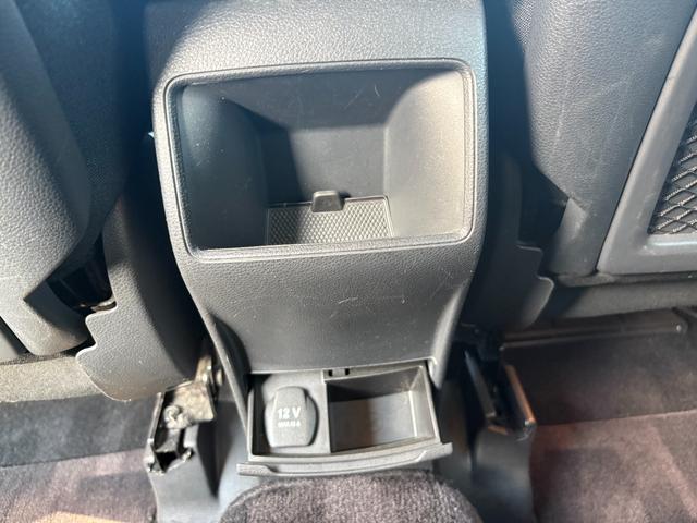 Ｂクラス Ｂ１８０　バックカメラ　ナビ　ＴＶ　クリアランスソナー　オートクルーズコントロール　オートライト　キーレスエントリー　ＡＴ　アルミホイール　ＣＤ　ＵＳＢ　Ｂｌｕｅｔｏｏｔｈ　盗難防止システム　ＡＢＳ　エアコン（49枚目）