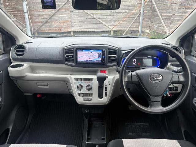 ミライース Ｘ　ＳＡＩＩＩ　ドライブレコーダー　ＥＴＣ　バックカメラ　ナビ　ＴＶ　クリアランスソナー　衝突被害軽減システム　オートマチックハイビーム　ＬＥＤヘッドランプ　キーレスエントリー　アイドリングストップ　ＣＶＴ（2枚目）