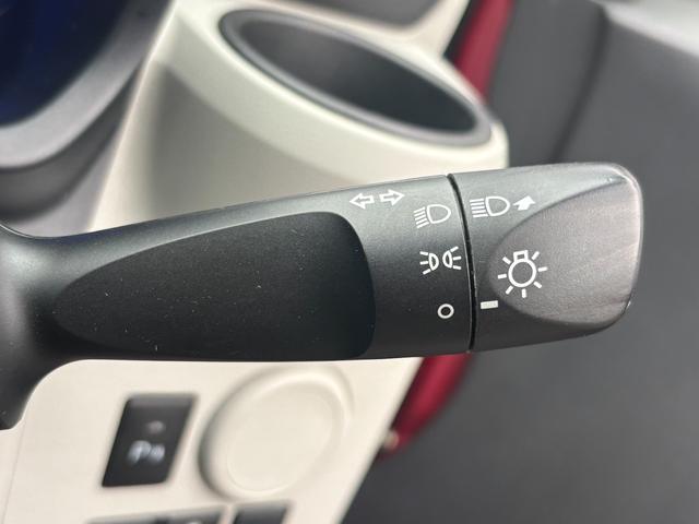 ミライース Ｘ　ＳＡＩＩＩ　ドライブレコーダー　ＥＴＣ　バックカメラ　ナビ　ＴＶ　クリアランスソナー　衝突被害軽減システム　オートマチックハイビーム　ＬＥＤヘッドランプ　キーレスエントリー　アイドリングストップ　ＣＶＴ（9枚目）