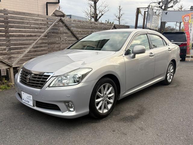 クラウン ２．５ロイヤルサルーン　アニバーサリーＥＤ　革シート・電動シート・シートヒーター・シートエアコン・ナビ・ＴＶ・バックカメラ・ＥＴＣ・クルーズコントロール・障害物センサー・スマートキー・プッシュスタート・１７インチアルミホイール（12枚目）