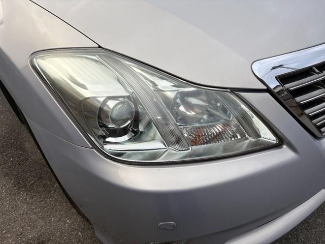 クラウン ２．５ロイヤルサルーン　アニバーサリーＥＤ　革シート・電動シート・シートヒーター・シートエアコン・ナビ・ＴＶ・バックカメラ・ＥＴＣ・クルーズコントロール・障害物センサー・スマートキー・プッシュスタート・１７インチアルミホイール（45枚目）