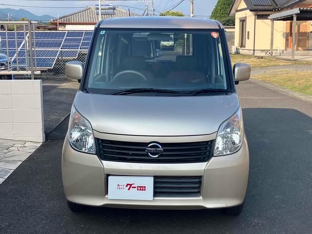 ルークス Ｅ　両側スライドドア　スマートキー　電動格納ミラー　ベンチシート　ＣＶＴ　盗難防止システム　ＡＢＳ　ＣＤ　衝突安全ボディ　エアコン　パワーステアリング　パワーウィンドウ（12枚目）