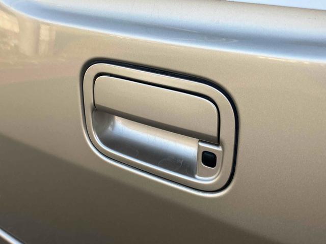 ルークス Ｅ　両側スライドドア　スマートキー　電動格納ミラー　ベンチシート　ＣＶＴ　盗難防止システム　ＡＢＳ　ＣＤ　衝突安全ボディ　エアコン　パワーステアリング　パワーウィンドウ（31枚目）