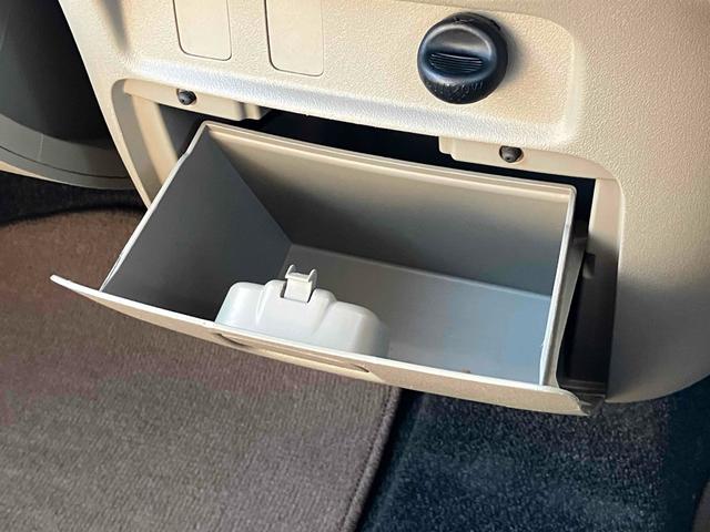 タント Ｌ　ＥＴＣ　スライドドア　ナビ　ＴＶ　ベンチシート　ＡＴ　盗難防止システム　ＣＤ　ＤＶＤ再生　ＵＳＢ　ミュージックプレイヤー接続可　アルミホイール　衝突安全ボディ　エアコン　パワーステアリング（42枚目）