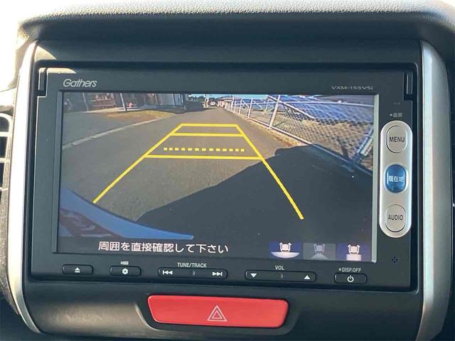 Ｎ－ＢＯＸカスタム Ｇ・Ａパッケージ　バックカメラ　両側スライド・片側電動　ナビ　ＴＶ　衝突被害軽減システム　オートライト　ＨＩＤ　スマートキー　アイドリングストップ　電動格納ミラー　ベンチシート　ＣＶＴ　盗難防止システム　ＡＢＳ　ＥＳＣ（6枚目）