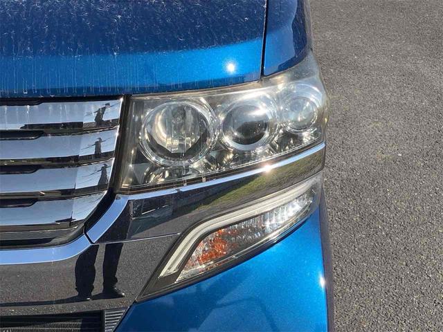 Ｎ－ＢＯＸカスタム Ｇ・Ａパッケージ　バックカメラ　両側スライド・片側電動　ナビ　ＴＶ　衝突被害軽減システム　オートライト　ＨＩＤ　スマートキー　アイドリングストップ　電動格納ミラー　ベンチシート　ＣＶＴ　盗難防止システム　ＡＢＳ　ＥＳＣ（15枚目）