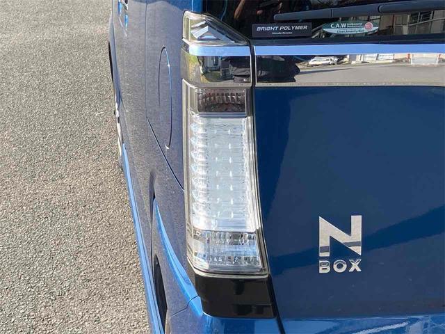 Ｎ－ＢＯＸカスタム Ｇ・Ａパッケージ　バックカメラ　両側スライド・片側電動　ナビ　ＴＶ　衝突被害軽減システム　オートライト　ＨＩＤ　スマートキー　アイドリングストップ　電動格納ミラー　ベンチシート　ＣＶＴ　盗難防止システム　ＡＢＳ　ＥＳＣ（30枚目）