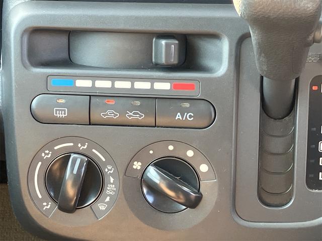 モコ Ｓ　ＥＴＣ　ナビ　ＴＶ　キーレスエントリー　電動格納ミラー　ベンチシート　ＣＶＴ　盗難防止システム　ＡＢＳ　ＣＤ　衝突安全ボディ　エアコン　パワーステアリング　パワーウィンドウ（7枚目）