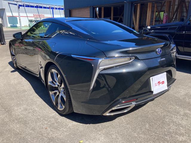 ＬＣ５００ｈ　Ｌパッケージ　バックカメラ　ナビ　ＴＶ　クリアランスソナー　オートクルーズコントロール　レーンアシスト　衝突被害軽減システム　ＣＶＴ　サンルーフ　オートライト　ＬＥＤヘッドランプ　スマートキー　アイドリングストップ(20枚目)