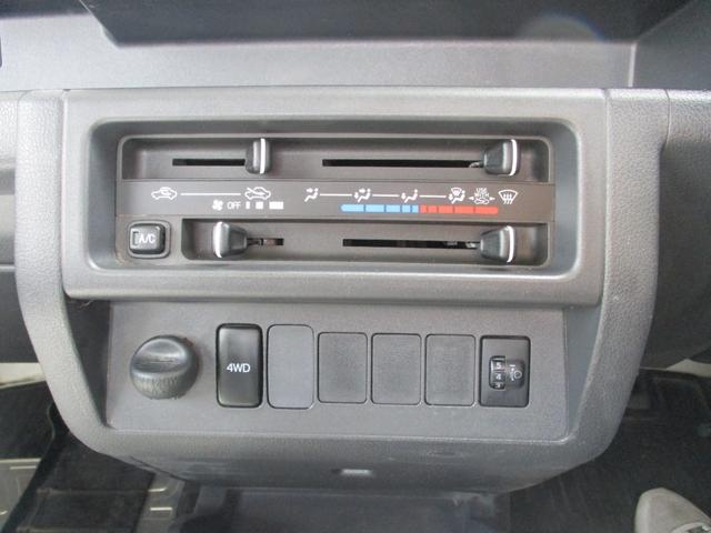 ハイゼットトラック スタンダード　４ＷＤ　軽トラック　ＭＴ　エアコン　運転席エアバッグ（4枚目）