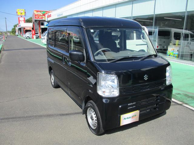 エブリイ ＰＣリミテッド　ＡＴ　両側スライドドア　電動格納ミラー　盗難防止システム　ＡＢＳ　エアコン　パワーステアリング　パワーウィンドウ　運転席エアバッグ　助手席エアバッグ　ＣＤ（9枚目）